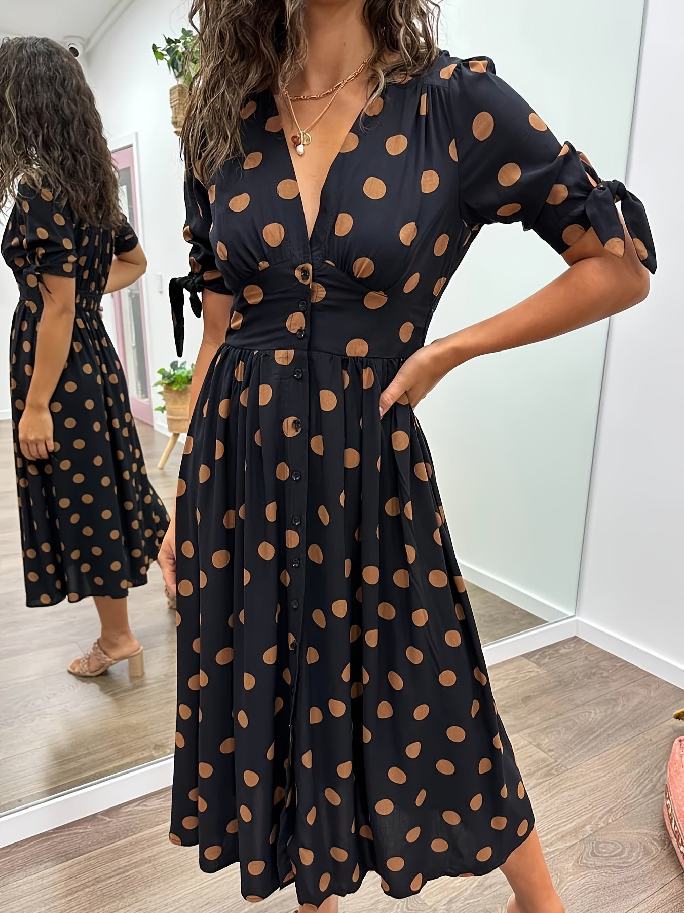 Jade | Chic Polka Dot Midi Dress for Every Occasion - Image 1